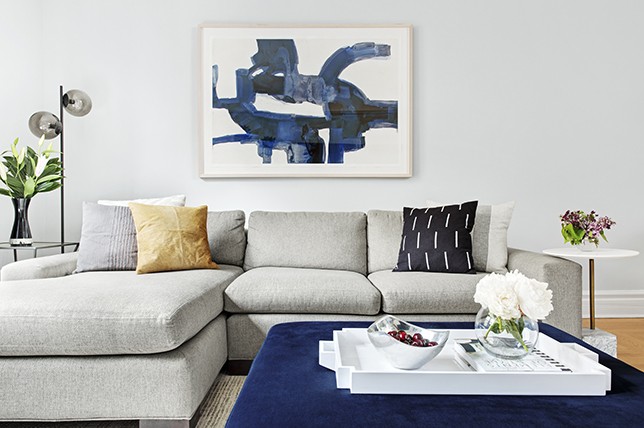 gray sofa decorating tips