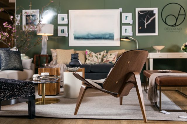 Décor aid at design on a dimes interior design challenge Décor aid at design on a dimes interior design challenge
