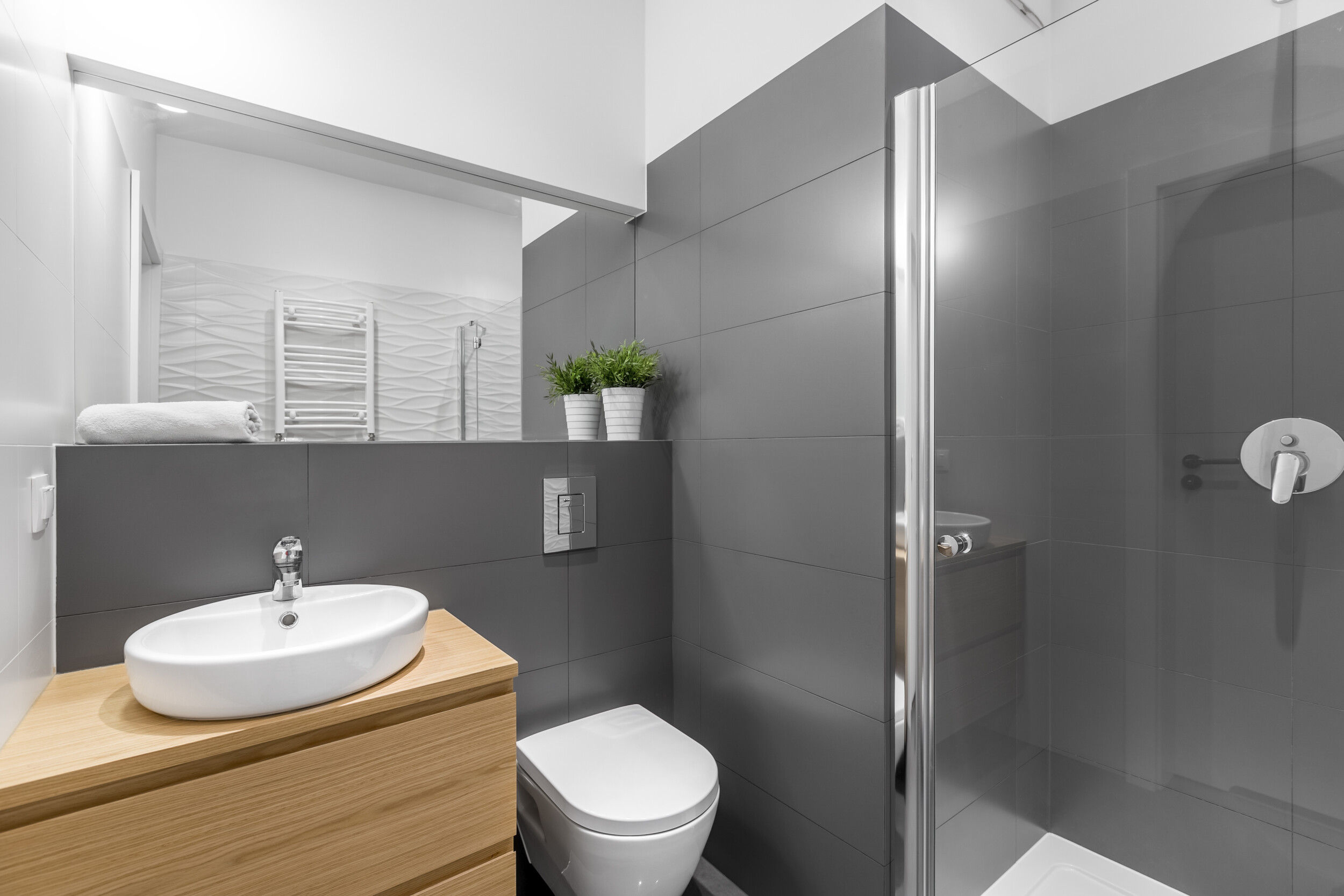modern gray bathroom design