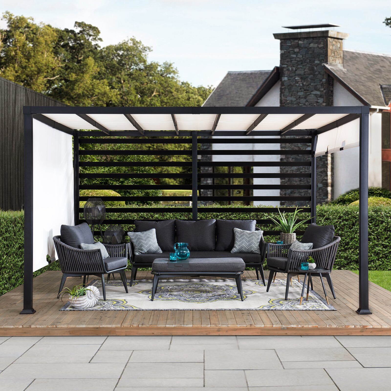 outdoor deck pergola