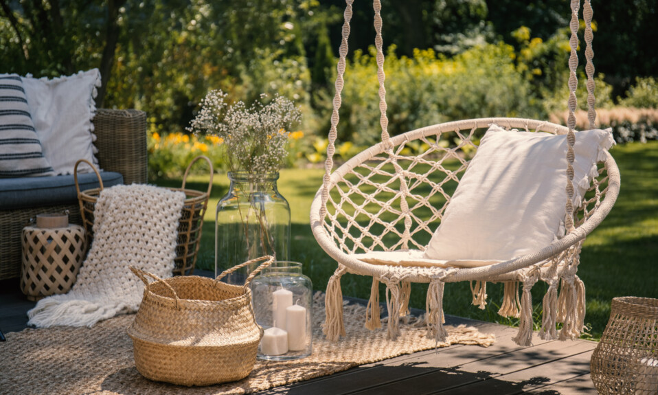 outdoor swing chair