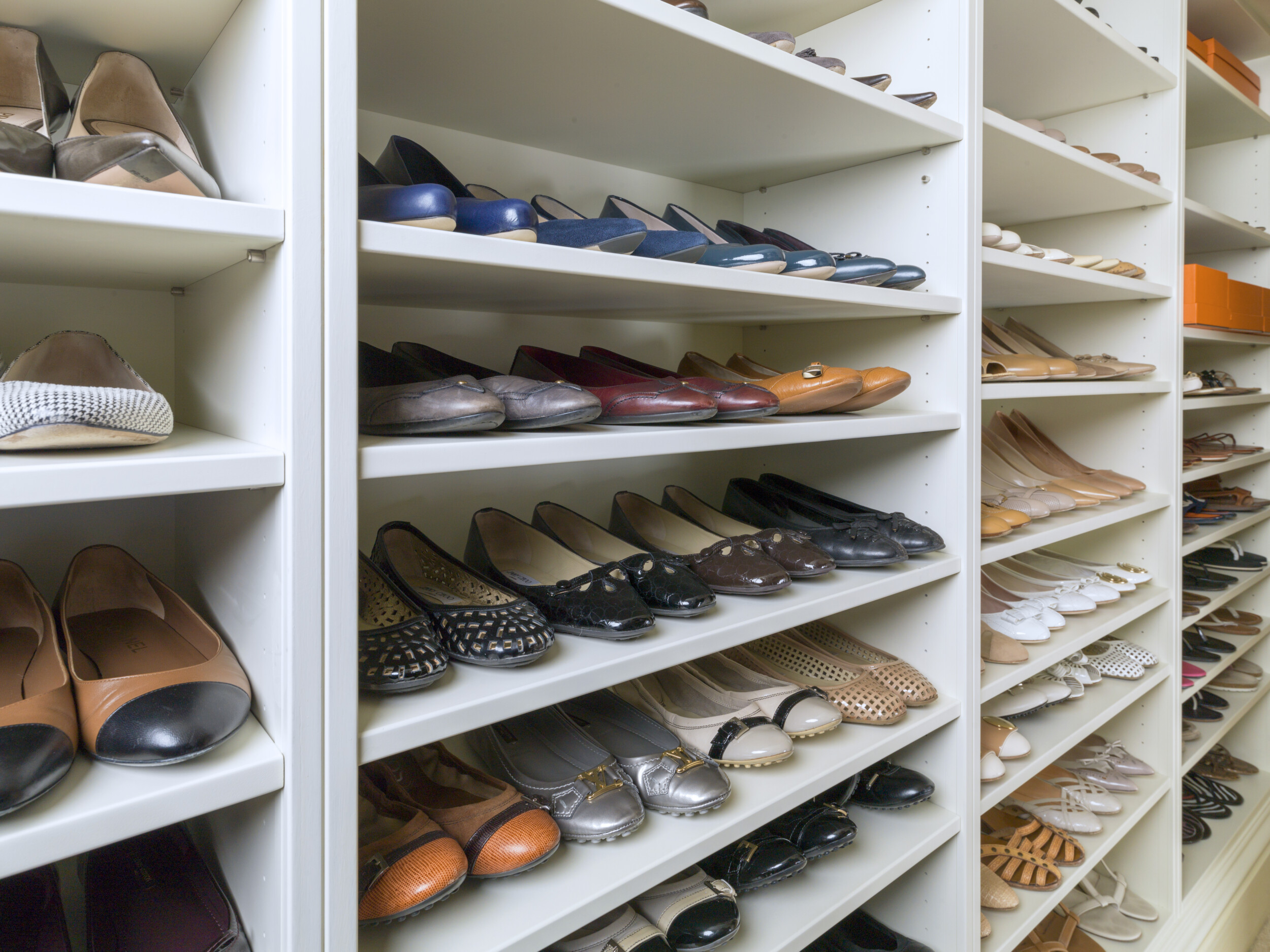 shoe closet idea