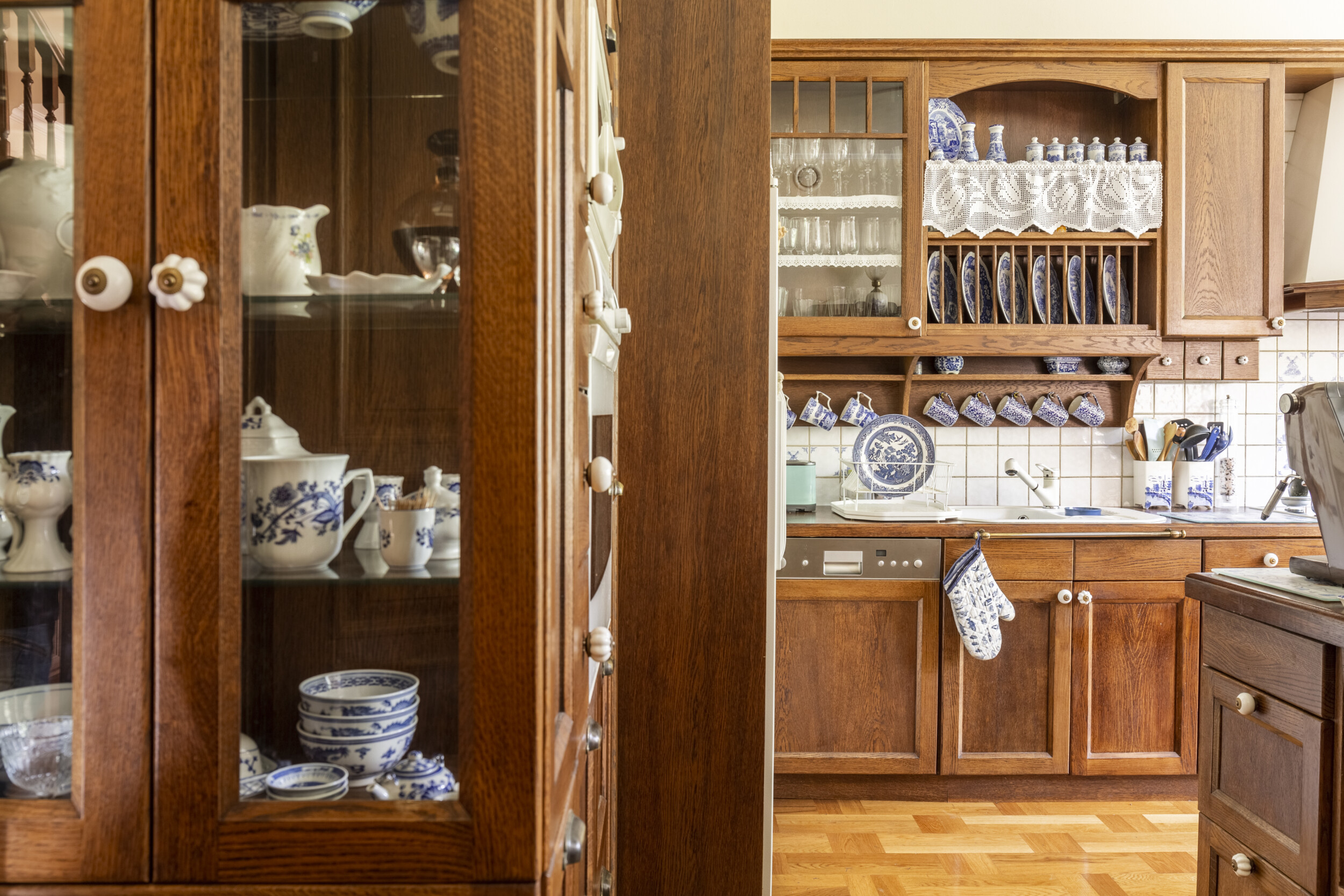 vintage inspired appliances kitchen