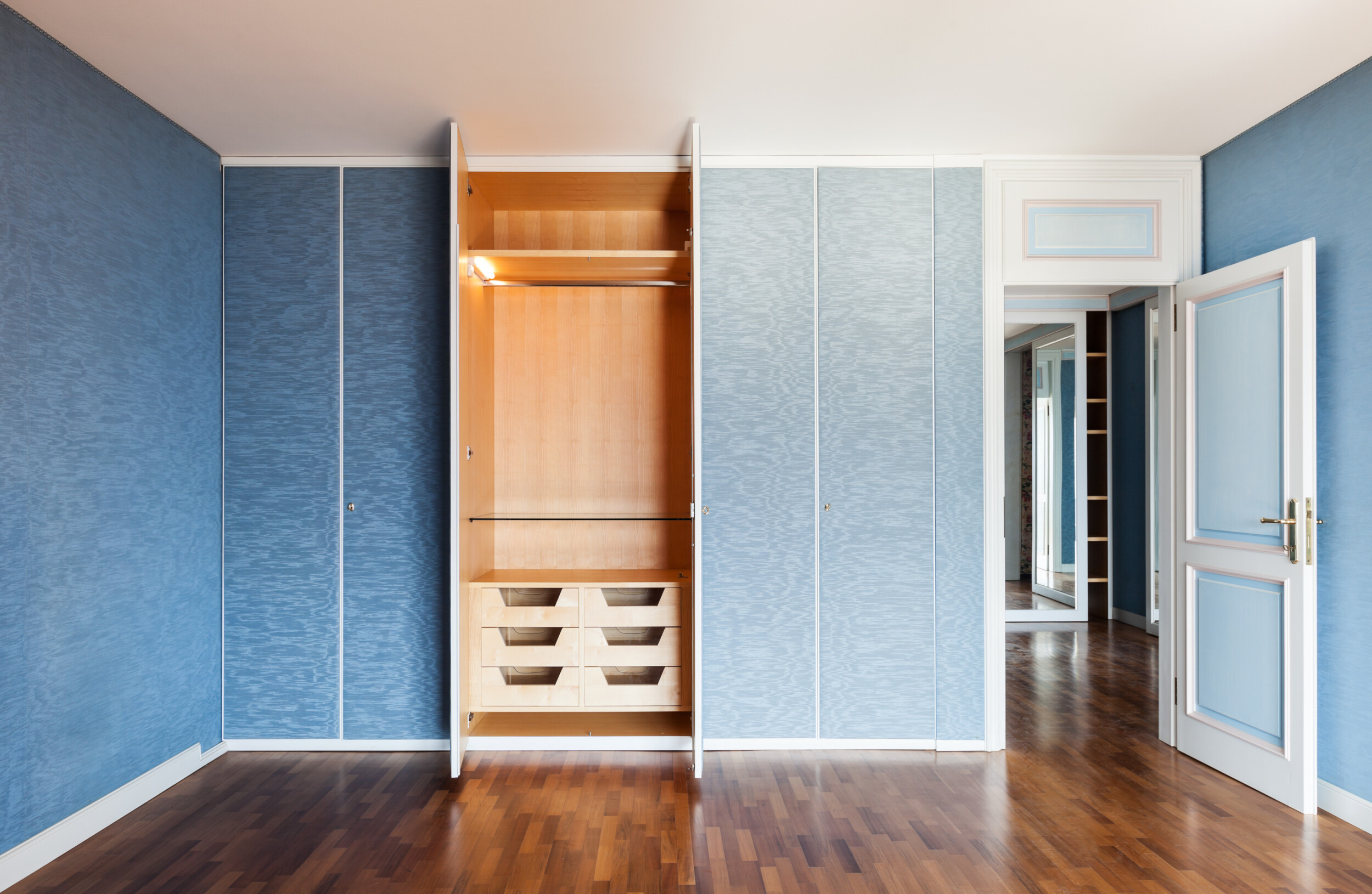 11 of the Best Closet Door Ideas and Designs for 2022 — BAUFORMAT SEATTLE