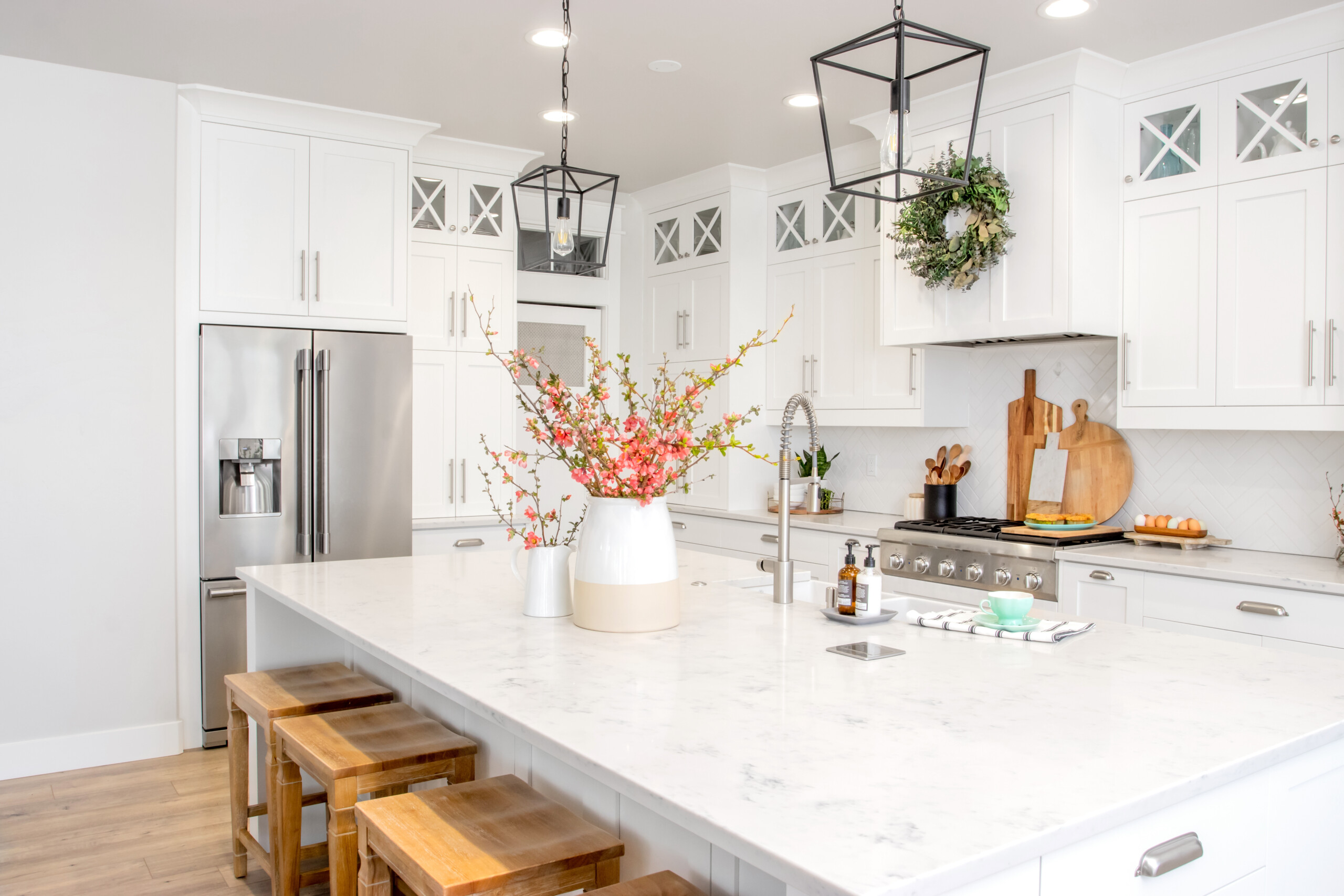 Kitchen Renovation Trends   Get Inspired By The Top 25   Décor Aid