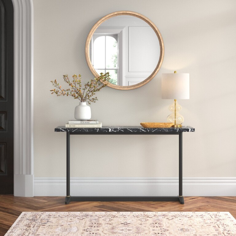15 Gorgeous Entryway Table Ideas to Inspire Your Next Project - Décor Aid