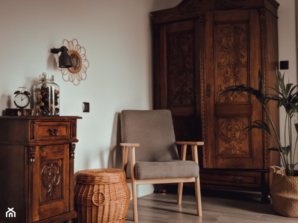 szafa vintage drewniana