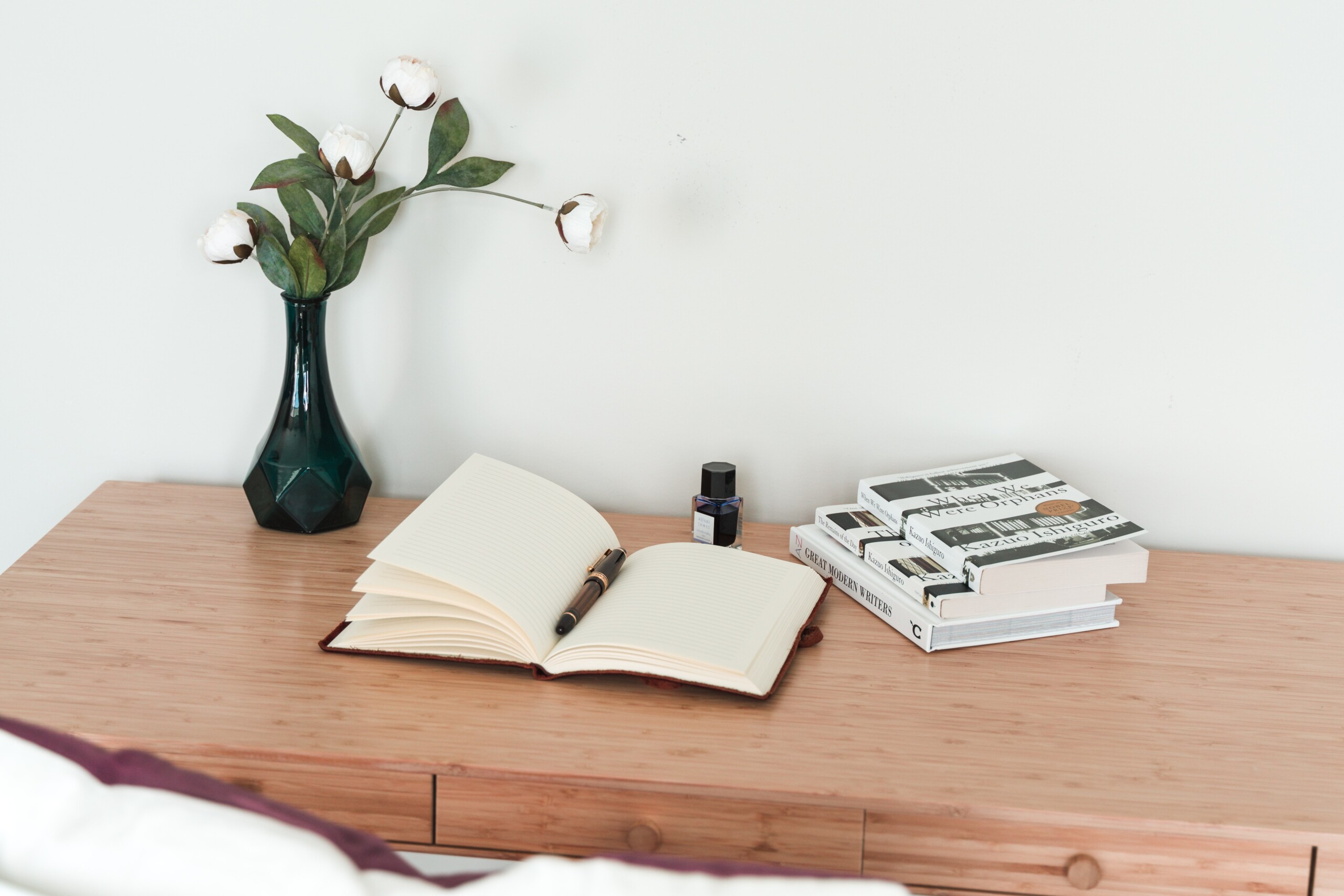 What’s The Difference Between Expensive And Cheap Furniture? Décor Aid