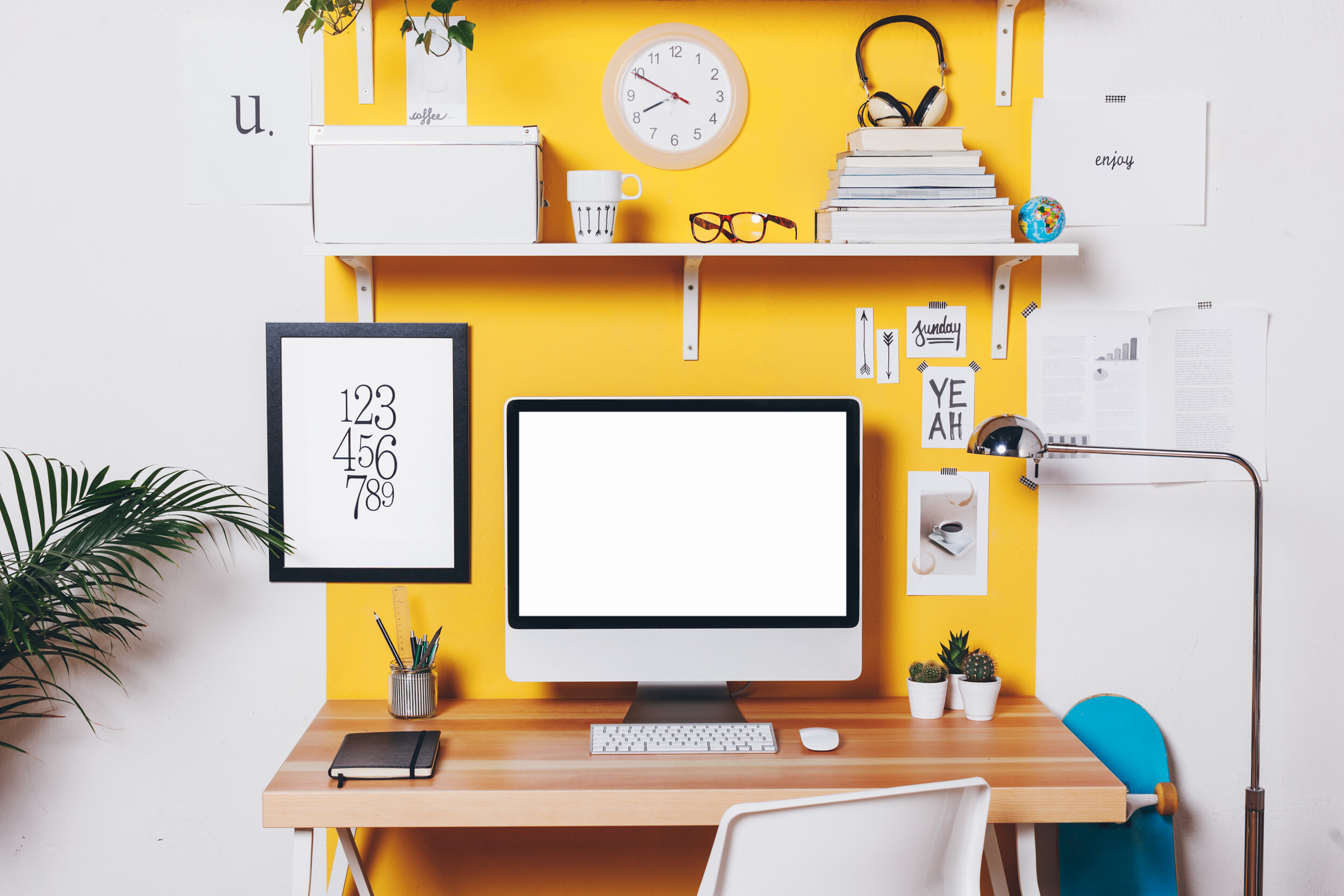 Stay More Productive With Smart Summer Decorating Ideas For Any Workspace -  Décor Aid