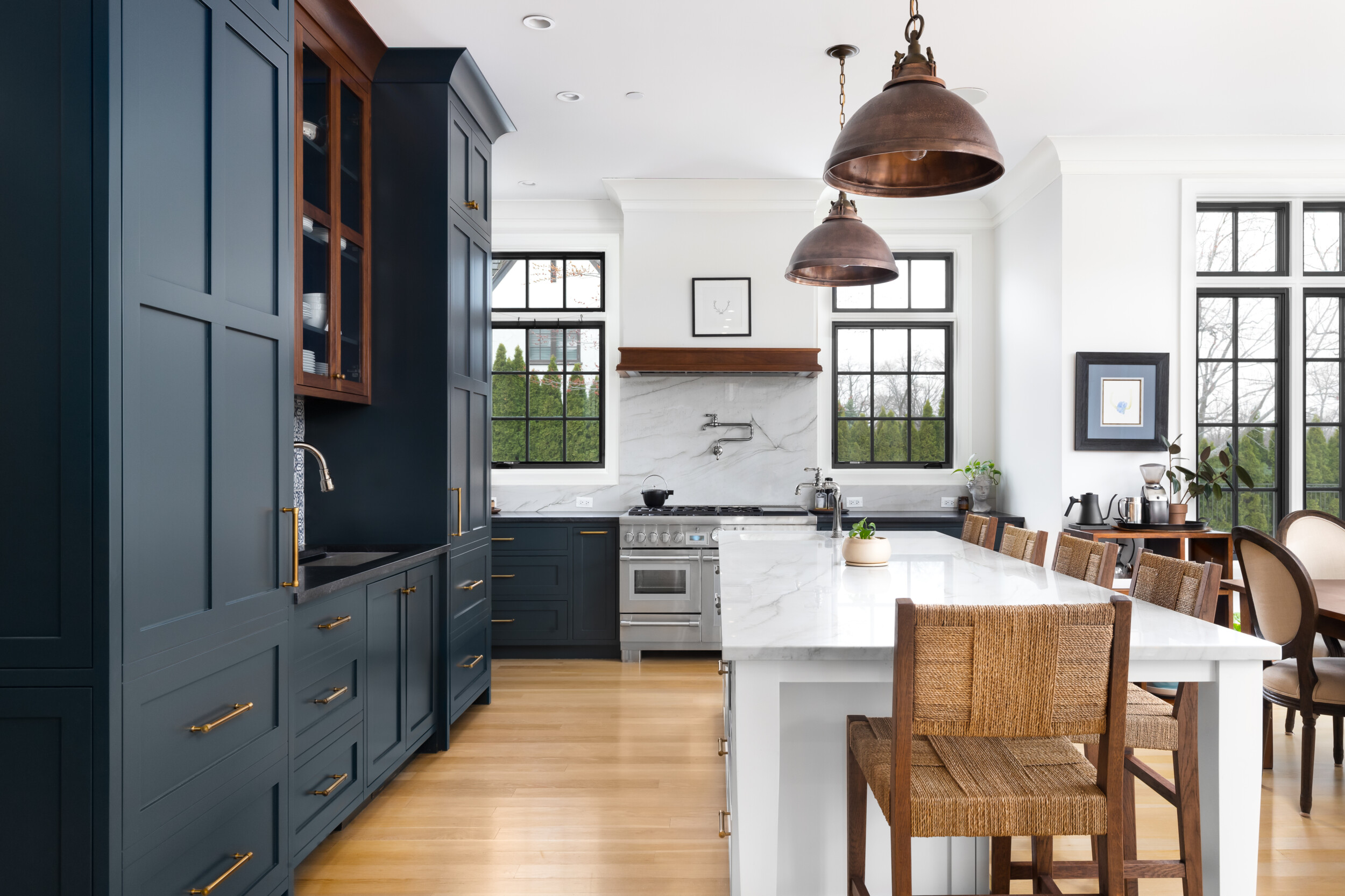 14 Modern Farmhouse Kitchen Decorating Ideas